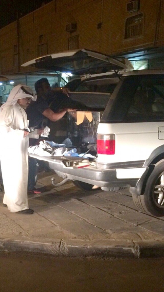 استخراج الأسلحة من المركبة