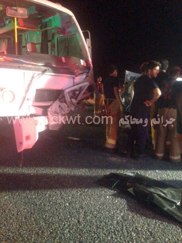 أضرار مادية في الباص