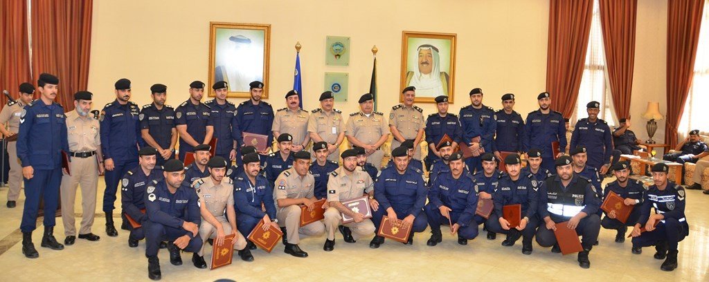 تكريم رجال النجدة والدفاع المدني