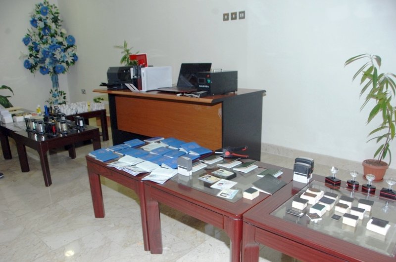 جوزات كويتية مزورة عثرت داخل مسكن المتهم