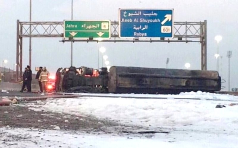 الحادث تسبب بشل حركة السير حتى الظهيرة