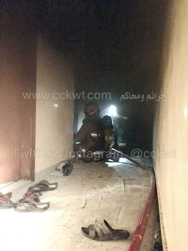 .. ومطبخا بشقة في نفس المنطقة