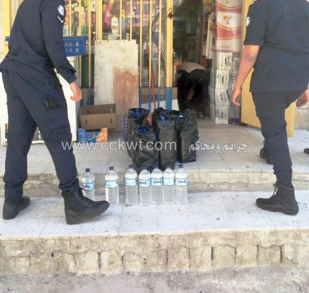 ضبط بقالة تبيع خمرا محليا
