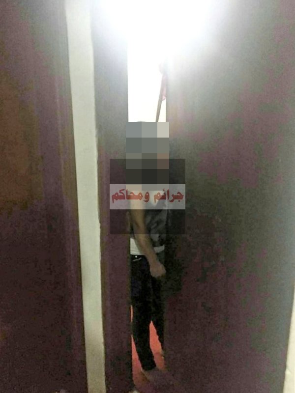 جثة المنتحرة تتدلى من حبل القماش
