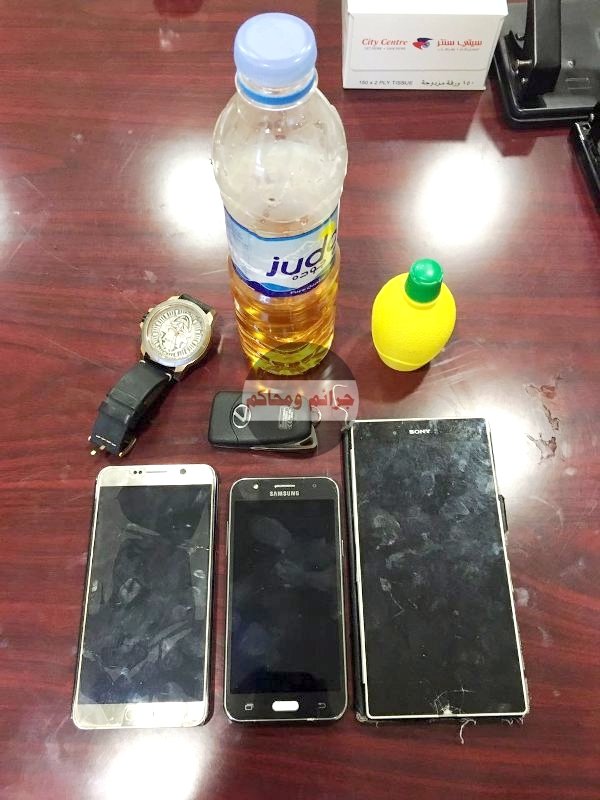.. وعبوة أخر بحوزة مخمور آخر