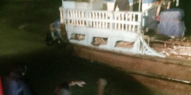 إنقاذ بحارة إيرانيين غرق قاربهم قرب «مسكان»